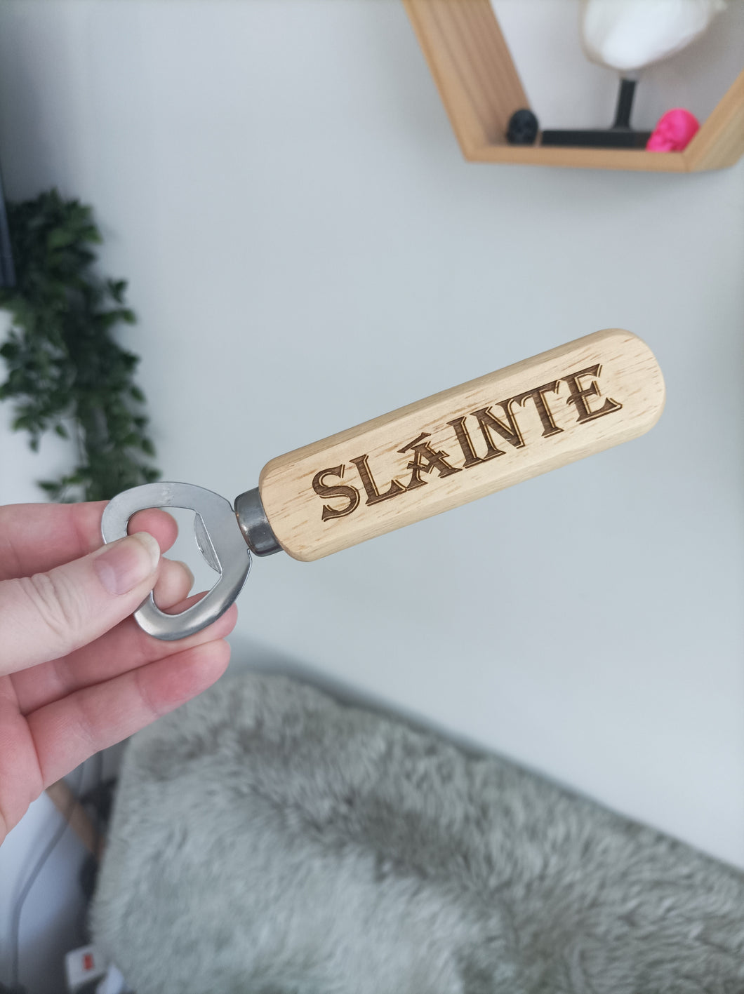 Wooden Bottle Opener - Slàinte - Gaelic Cheers