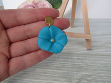 Induere - Polymer Clay Earring | Flower Aqua Turquoise Gold #248