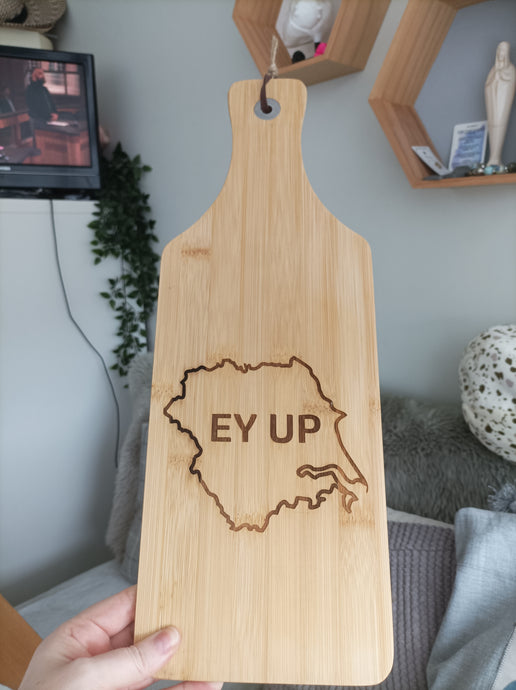 Bamboo Serving paddle - Chopping Board - Yorkshire Outline - Ey Up