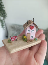 Teeny Wee House - Driftwood Cottage  #fab01