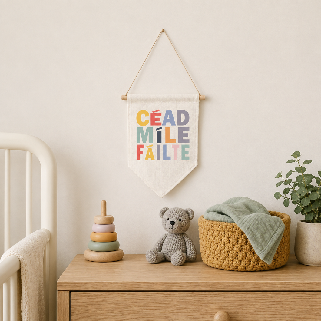 Pennant Hanging Banner Linen Flag- Céad Míle Fáilte