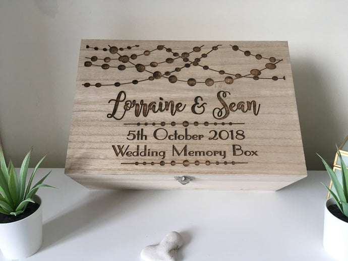 Wedding box- personalised wedding Gift Box - Memory Keepsake Box - Fred And Bo