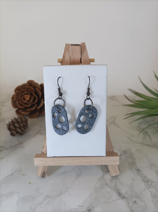 Induere - Polymer Clay Earring Graphite Grey Dangle #082 | SALE |