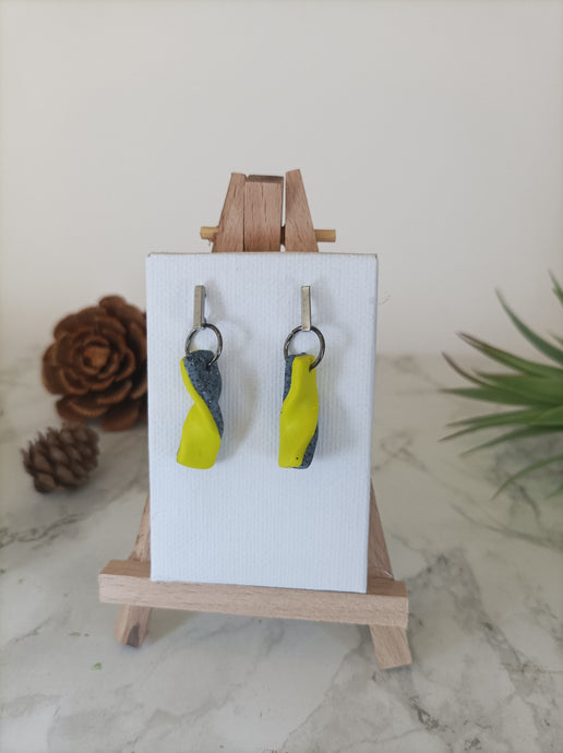 Induere - Polymer Clay Earring Grey & Neon Yellow Twist Dangle #083 | SALE |