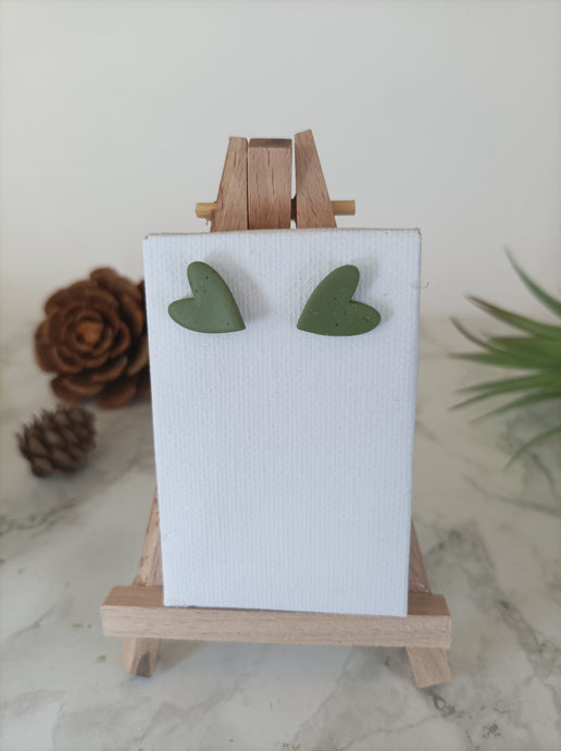 Induere - Polymer Clay Earring | Khaki & Gold Marble Heart Studs 4E