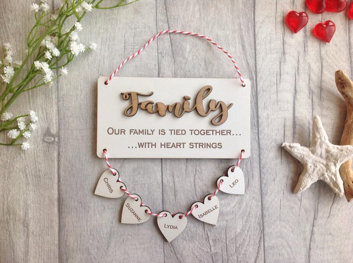 Family heart strings personalised plaque - Fred And Bo