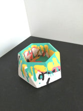 Run Free - Geometric Hexagonal - Tea Light Vessel
