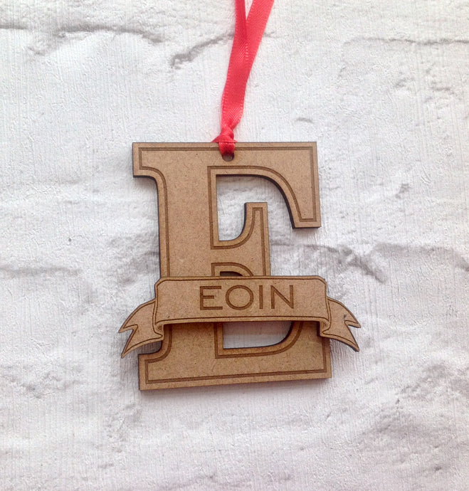 INITIAL Hanging decoration with personalised scroll- Christmas decor - Fred And Bo