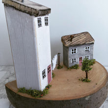Driftwood houses - Twach na hÉireann- #004 - READY TO SHIP - Fred And Bo