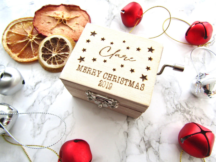 Musical wind up box- personalised Merry Christmas - Fred And Bo