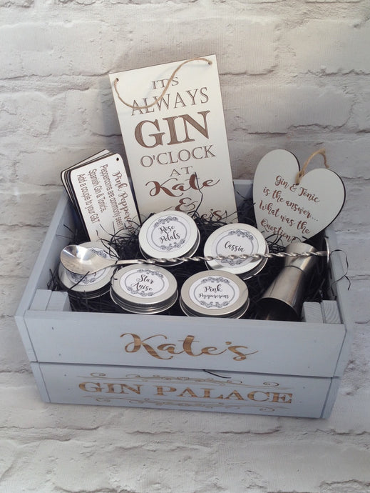 Infuse-A-Gin - personalised gin botanicals box - FANCY FONT - Fred And Bo