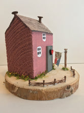 Rose cottage - Driftwood house #006 - Fred And Bo