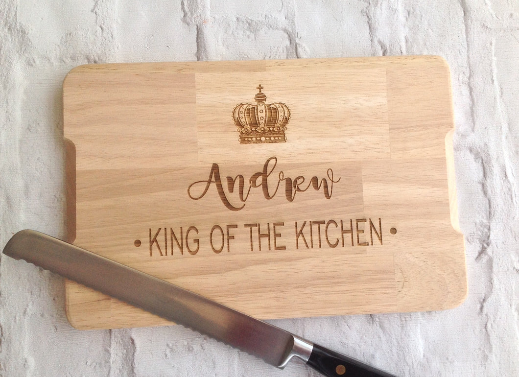 Personalised Engraved chopping board- King / Queen of the kitchen - Fred And Bo