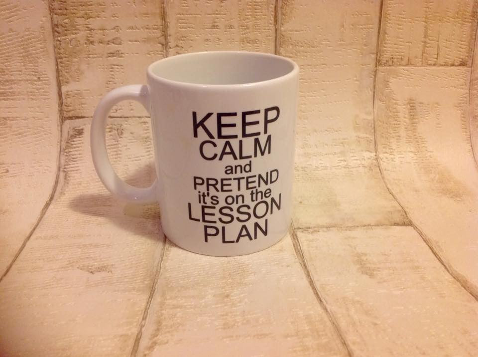 Keep calm and pretend its on the lesson plan teacher quote ceramic mug - Fred And Bo