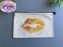 Linen pouch- Lip print - Fred And Bo